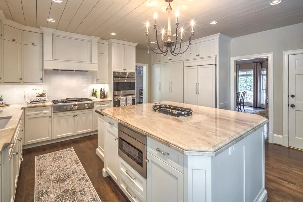 180 N Devereux Court Nw, Atlanta, Georgia 30327, 5 Bedrooms Bedrooms, ,4 BathroomsBathrooms,Residential,Sold,180 N Devereux Court Nw,5673199
