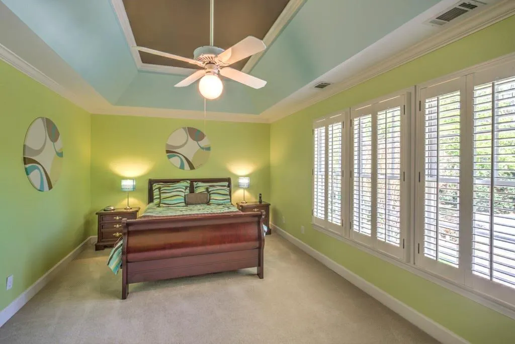 180 N Devereux Court Nw, Atlanta, Georgia 30327, 5 Bedrooms Bedrooms, ,4 BathroomsBathrooms,Residential,Sold,180 N Devereux Court Nw,5673199