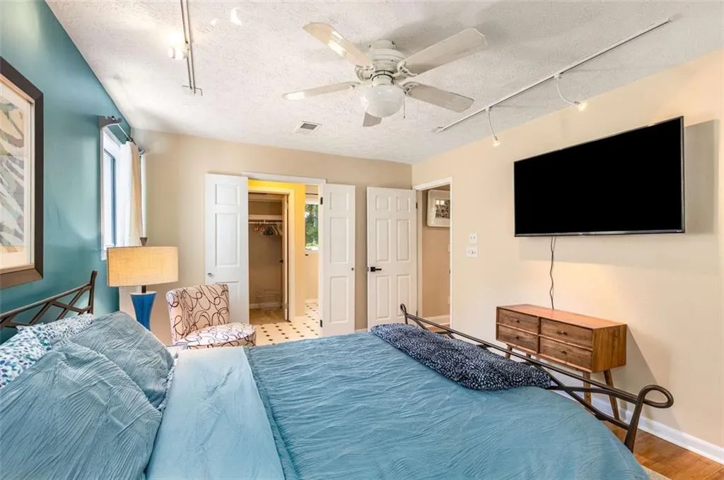 1071 Standard Drive Ne, Brookhaven, Georgia 30319, 3 Bedrooms Bedrooms, ,2 BathroomsBathrooms,Residential,For Sale,1071 Standard Drive Ne,7583809