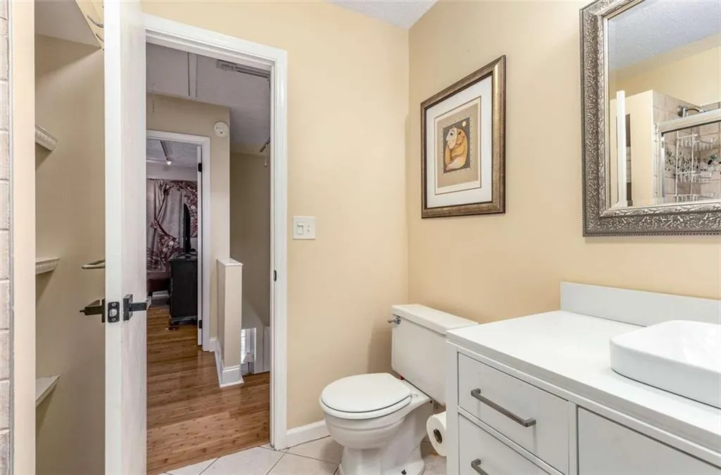 1071 Standard Drive Ne, Brookhaven, Georgia 30319, 3 Bedrooms Bedrooms, ,2 BathroomsBathrooms,Residential,For Sale,1071 Standard Drive Ne,7583809