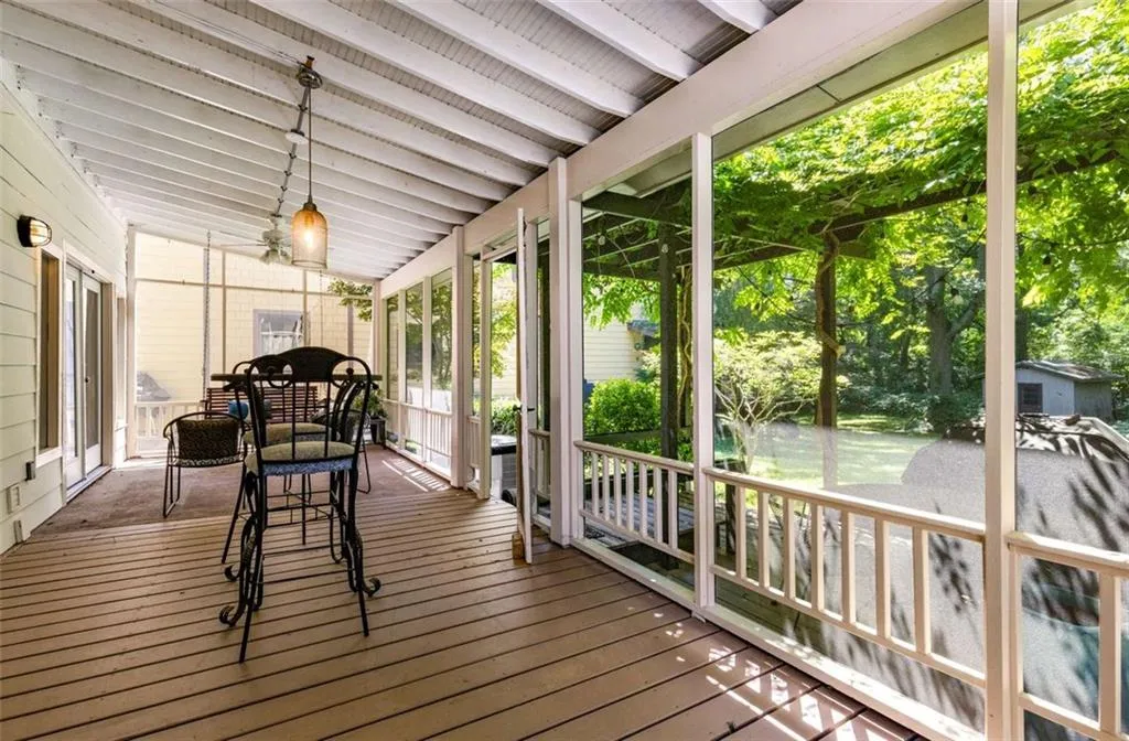 1071 Standard Drive Ne, Brookhaven, Georgia 30319, 3 Bedrooms Bedrooms, ,2 BathroomsBathrooms,Residential,For Sale,1071 Standard Drive Ne,7583809