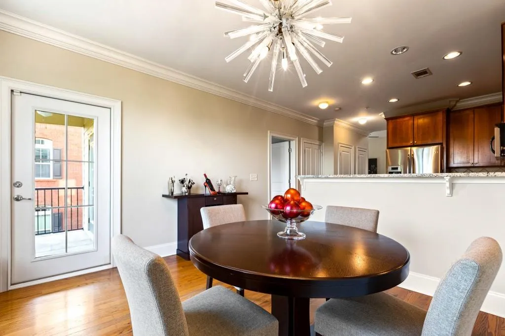 827 Perennial Drive, Sandy Springs, Georgia 30328, 2 Bedrooms Bedrooms, ,2 BathroomsBathrooms,Residential,Sold,827 Perennial Drive,6619840