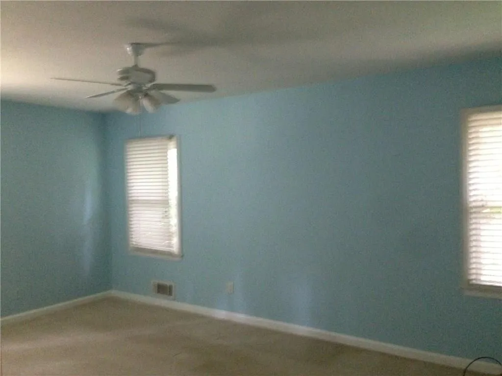 650 Glenforest Road, Sandy Springs, Georgia 30328, 3 Bedrooms Bedrooms, ,2 BathroomsBathrooms,Residential,Sold,650 Glenforest Road,5711621