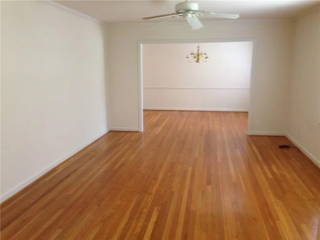 650 Glenforest Road, Sandy Springs, Georgia 30328, 3 Bedrooms Bedrooms, ,2 BathroomsBathrooms,Residential,Sold,650 Glenforest Road,5711621