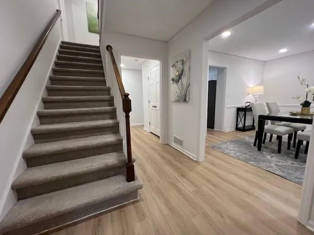 7260 Dunhill Terrace, Atlanta, Georgia 30328, 4 Bedrooms Bedrooms, ,3 BathroomsBathrooms,Residential,For Sale,7260 Dunhill Terrace,7560866