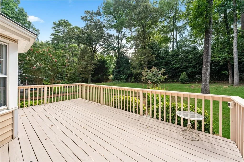 7260 Dunhill Terrace, Atlanta, Georgia 30328, 4 Bedrooms Bedrooms, ,3 BathroomsBathrooms,Residential,For Sale,7260 Dunhill Terrace,7560866
