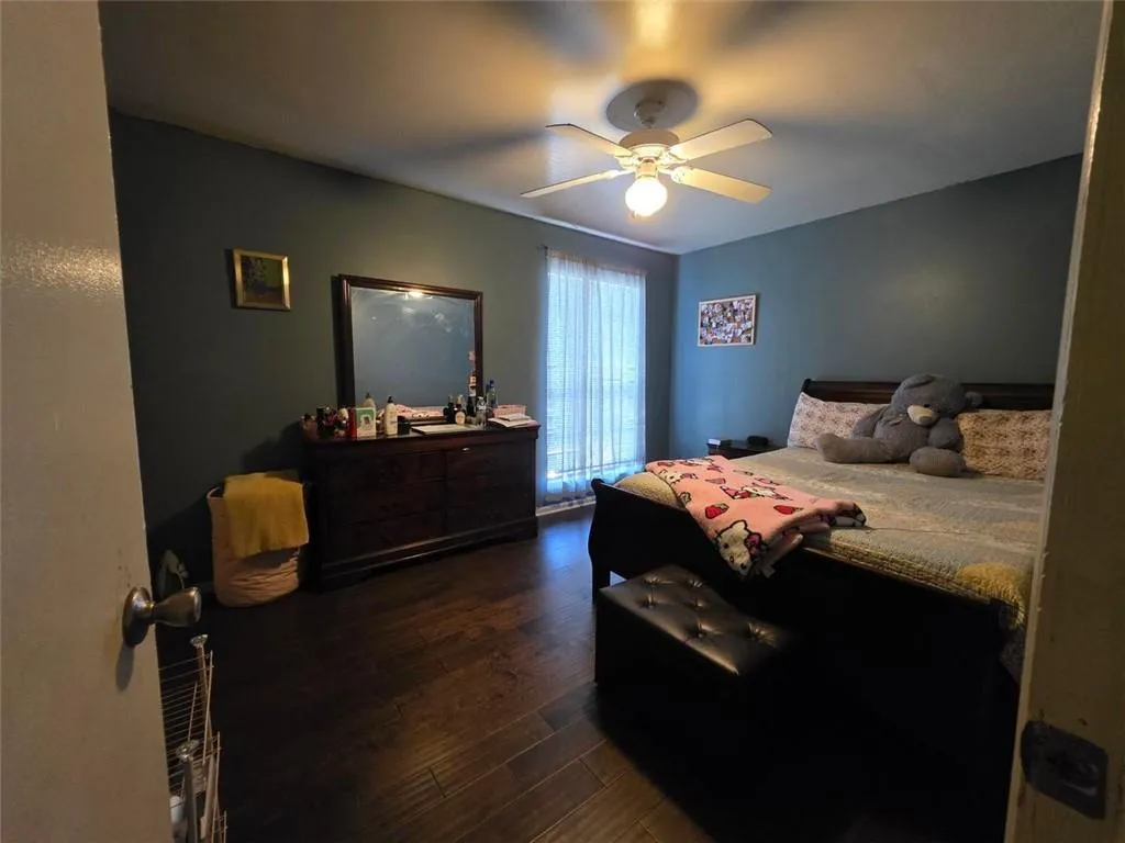5621 Kingsport Drive, Atlanta, Georgia 30342, 2 Bedrooms Bedrooms, ,1 BathroomBathrooms,Residential,For Sale,5621 Kingsport Drive,7659828