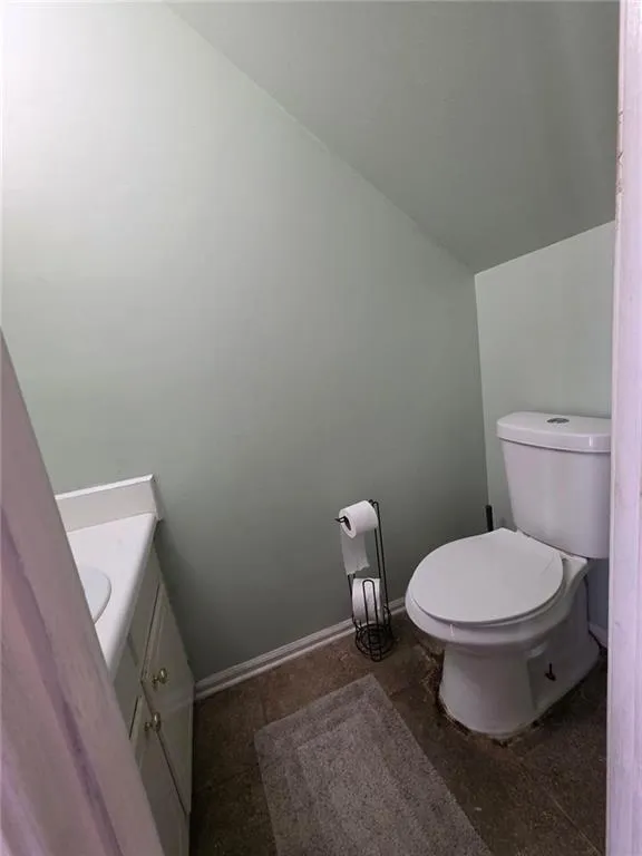 5621 Kingsport Drive, Atlanta, Georgia 30342, 2 Bedrooms Bedrooms, ,1 BathroomBathrooms,Residential,For Sale,5621 Kingsport Drive,7659828