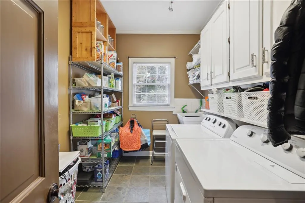 125 Bowline Circle, Atlanta, Georgia 30328, 5 Bedrooms Bedrooms, ,4 BathroomsBathrooms,Residential,Sold,125 Bowline Circle,7136744 125 Bowline Circle, Atlanta, Georgia 30328, 5 Bedrooms Bedrooms, ,4 BathroomsBathrooms,Residential,Sold,125 Bowline Circle,7136744