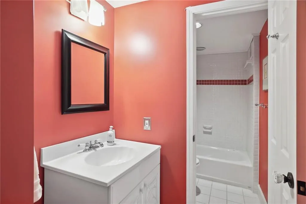 125 Bowline Circle, Atlanta, Georgia 30328, 5 Bedrooms Bedrooms, ,4 BathroomsBathrooms,Residential,Sold,125 Bowline Circle,7136744 125 Bowline Circle, Atlanta, Georgia 30328, 5 Bedrooms Bedrooms, ,4 BathroomsBathrooms,Residential,Sold,125 Bowline Circle,7136744