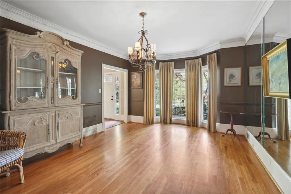 125 Bowline Circle, Atlanta, Georgia 30328, 5 Bedrooms Bedrooms, ,4 BathroomsBathrooms,Residential,Sold,125 Bowline Circle,7136744 125 Bowline Circle, Atlanta, Georgia 30328, 5 Bedrooms Bedrooms, ,4 BathroomsBathrooms,Residential,Sold,125 Bowline Circle,7136744