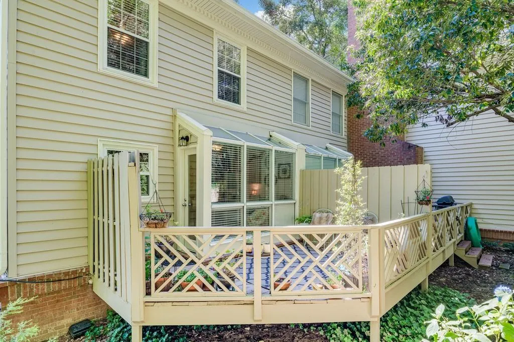 54 Mount Vernon Circle, Atlanta, Georgia 30338, 2 Bedrooms Bedrooms, ,2 BathroomsBathrooms,Residential,Sold,54 Mount Vernon Circle,6600016