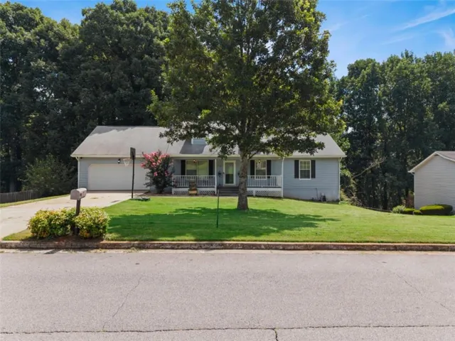 218 River Trace Court, Mcdonough, Georgia 30253
