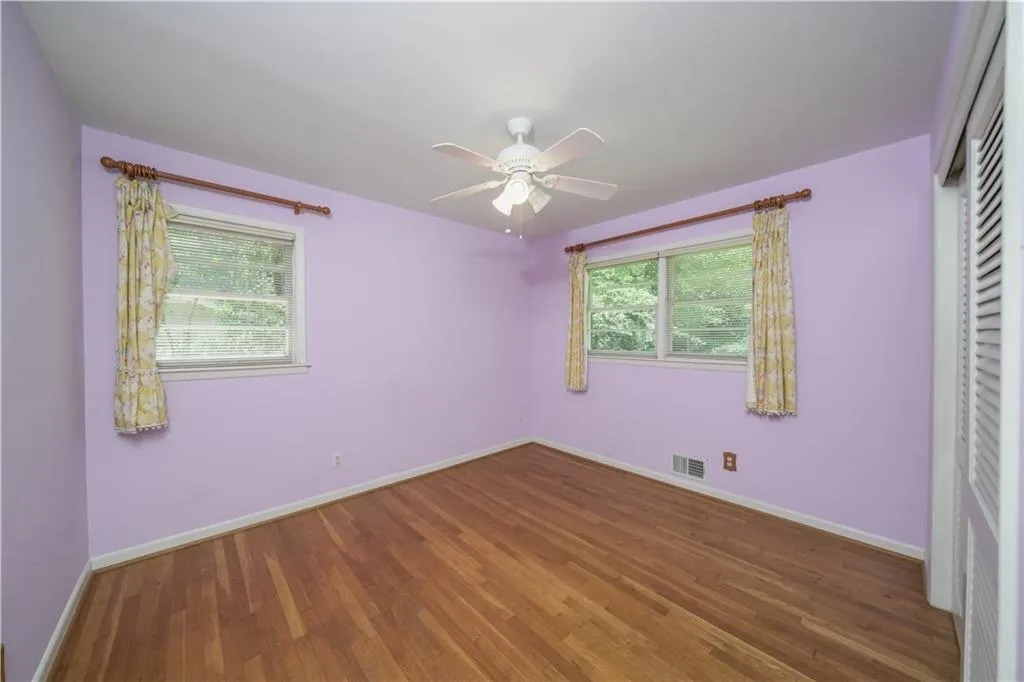 6835 Sunny Brook Lane, Sandy Springs, Georgia 30328, 5 Bedrooms Bedrooms, ,2 BathroomsBathrooms,Residential,Sold,6835 Sunny Brook Lane,7255849