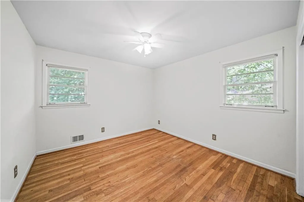 6835 Sunny Brook Lane, Sandy Springs, Georgia 30328, 5 Bedrooms Bedrooms, ,2 BathroomsBathrooms,Residential,Sold,6835 Sunny Brook Lane,7255849