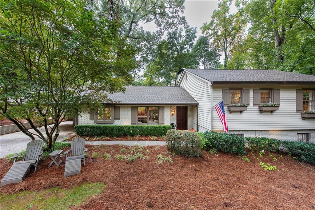 425 Forest Valley Road, Atlanta, Georgia 30342, 4 Bedrooms Bedrooms, ,3 BathroomsBathrooms,Residential,Sold,425 Forest Valley Road,7289697