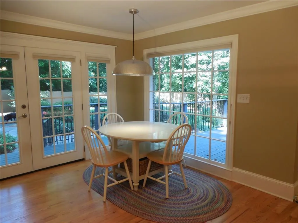 8885 Huntcliff Lake Court, Sandy Springs, Georgia 30350, 4 Bedrooms Bedrooms, ,4 BathroomsBathrooms,Residential,Sold,8885 Huntcliff Lake Court,6028404