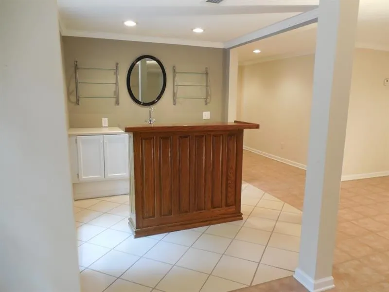 8885 Huntcliff Lake Court, Sandy Springs, Georgia 30350, 4 Bedrooms Bedrooms, ,4 BathroomsBathrooms,Residential,Sold,8885 Huntcliff Lake Court,6028404