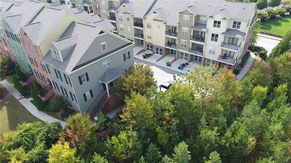 6473 Chariot Street Ne Unit 28, Atlanta, Georgia 30328, 2 Bedrooms Bedrooms, ,2 BathroomsBathrooms,Residential,Sold,6473 Chariot Street Ne Unit 28,5791920
