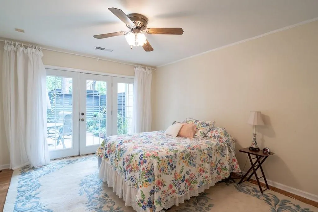 40 Forrest Place, Atlanta, Georgia 30328, 3 Bedrooms Bedrooms, ,2 BathroomsBathrooms,Residential,Sold,40 Forrest Place,6770541