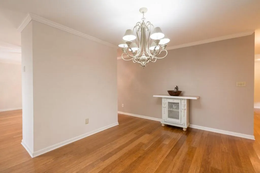 40 Forrest Place, Atlanta, Georgia 30328, 3 Bedrooms Bedrooms, ,2 BathroomsBathrooms,Residential,Sold,40 Forrest Place,6770541