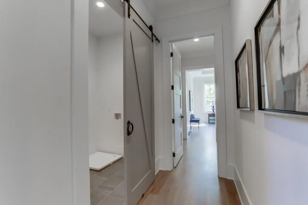 463 Brookfield Drive Ne, Sandy Springs, Georgia 30342, 5 Bedrooms Bedrooms, ,5 BathroomsBathrooms,Residential,Sold,463 Brookfield Drive Ne,6042396