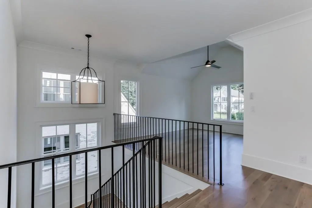 463 Brookfield Drive Ne, Sandy Springs, Georgia 30342, 5 Bedrooms Bedrooms, ,5 BathroomsBathrooms,Residential,Sold,463 Brookfield Drive Ne,6042396