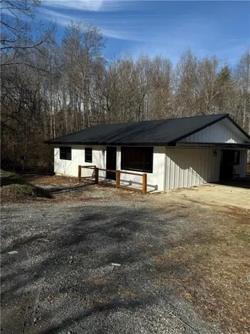 157 Old Loving Road, Mineral Bluff, Georgia 30559