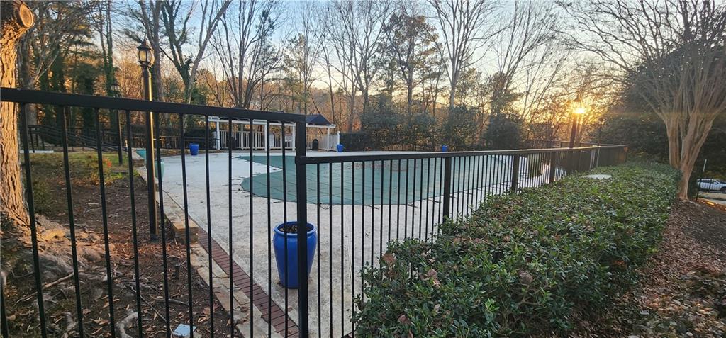 5305 SANTA FE Parkway, Sandy Springs, Georgia 30350, 2 Bedrooms Bedrooms, ,2 BathroomsBathrooms,Residential,Sold,5305 SANTA FE Parkway,7312816