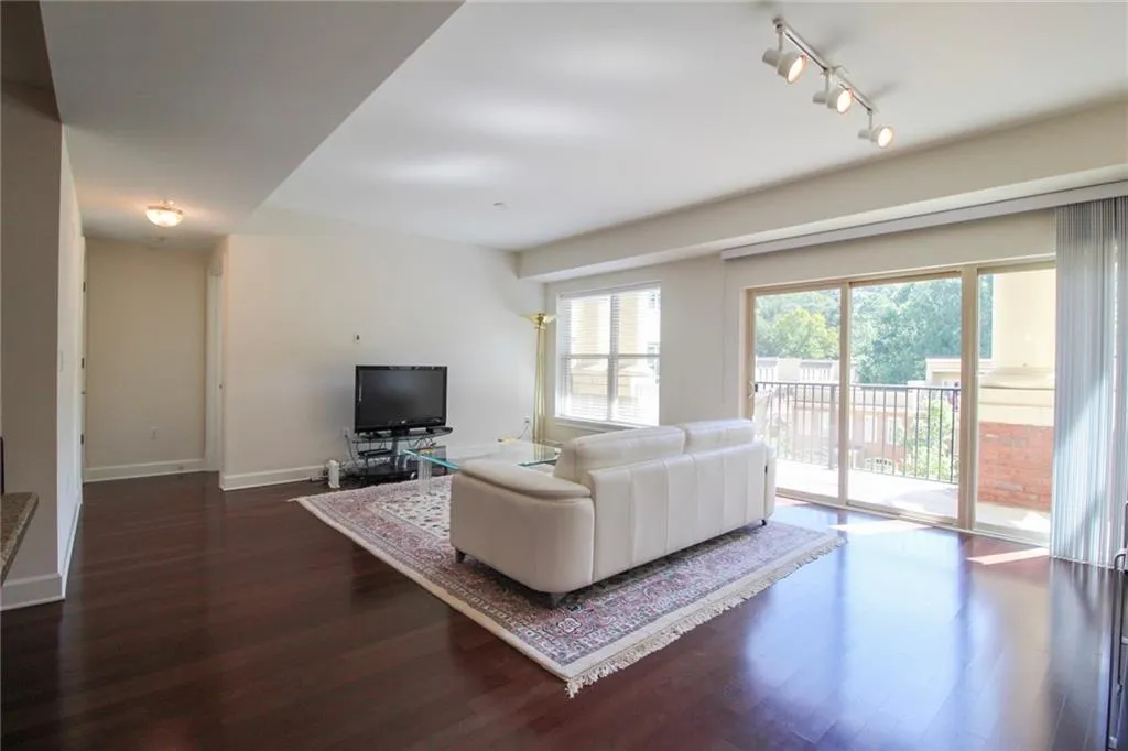 200 River Vista Drive Unit 519, Atlanta, Georgia 30339, 2 Bedrooms Bedrooms, ,2 BathroomsBathrooms,Residential,Sold,200 River Vista Drive Unit 519,5915048