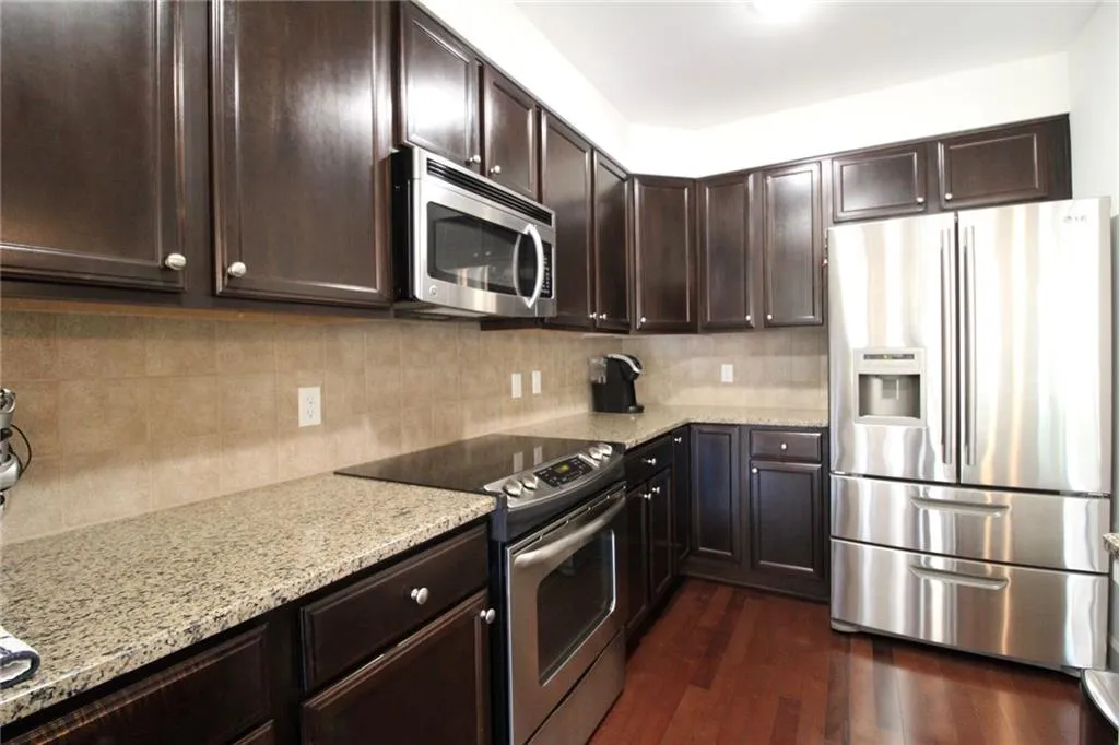 200 River Vista Drive Unit 519, Atlanta, Georgia 30339, 2 Bedrooms Bedrooms, ,2 BathroomsBathrooms,Residential,Sold,200 River Vista Drive Unit 519,5915048