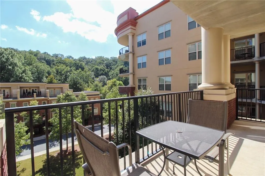 200 River Vista Drive Unit 519, Atlanta, Georgia 30339, 2 Bedrooms Bedrooms, ,2 BathroomsBathrooms,Residential,Sold,200 River Vista Drive Unit 519,5915048