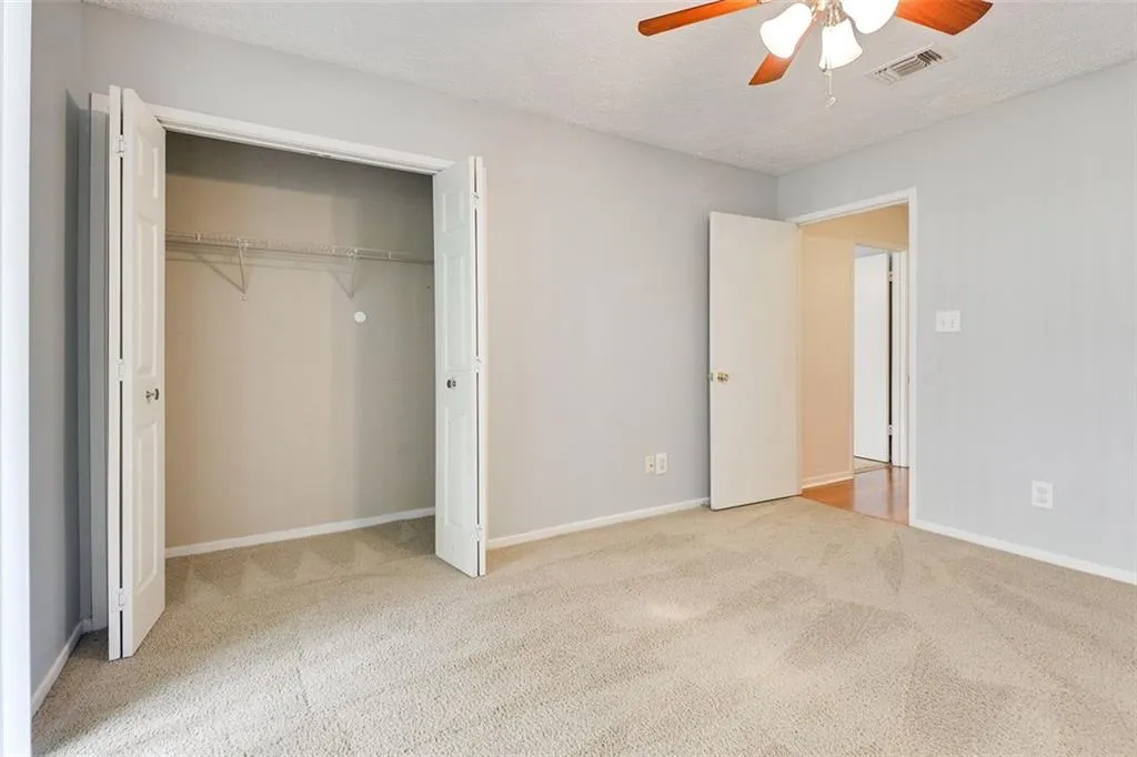 6816 Glenridge Drive Unit H, Atlanta, Georgia 30328, 2 Bedrooms Bedrooms, ,1 BathroomBathrooms,Residential,For Sale,6816 Glenridge Drive Unit H,7631128