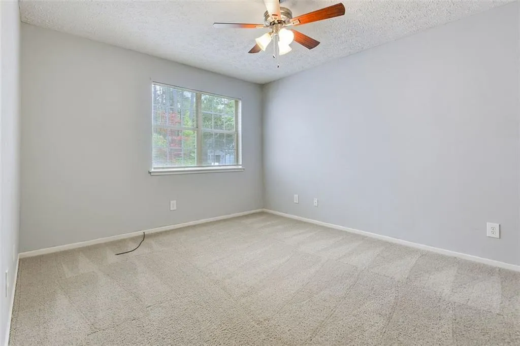 6816 Glenridge Drive Unit H, Atlanta, Georgia 30328, 2 Bedrooms Bedrooms, ,1 BathroomBathrooms,Residential,For Sale,6816 Glenridge Drive Unit H,7631128