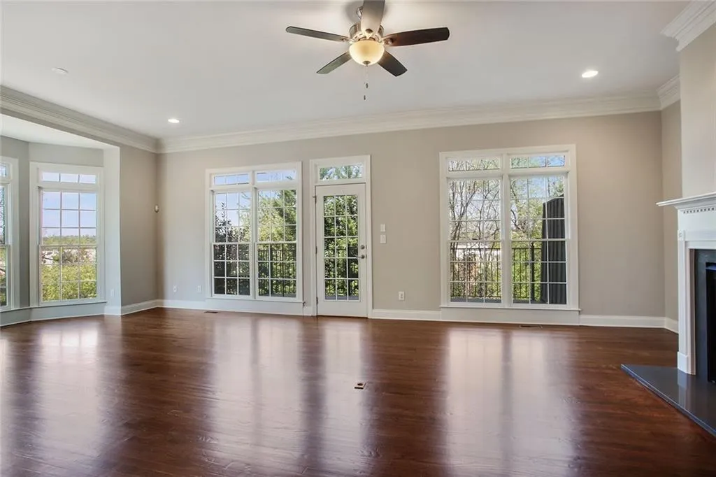 234 Meeting Lane Unit 46, Atlanta, Georgia 30342, 4 Bedrooms Bedrooms, ,2 BathroomsBathrooms,Residential,Sold,234 Meeting Lane Unit 46,6529721