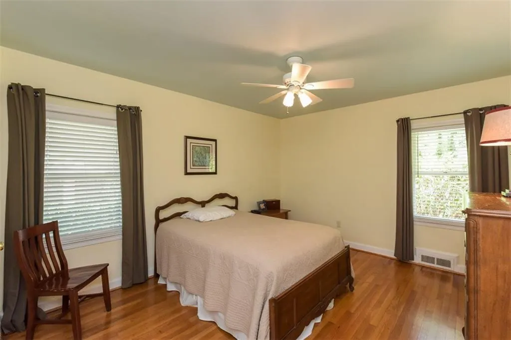 462 Hilderbrand Drive, Sandy Springs, Georgia 30328, 3 Bedrooms Bedrooms, ,2 BathroomsBathrooms,Residential,Sold,462 Hilderbrand Drive,5679799 462 Hilderbrand Drive, Sandy Springs, Georgia 30328, 3 Bedrooms Bedrooms, ,2 BathroomsBathrooms,Residential,Sold,462 Hilderbrand Drive,5679799