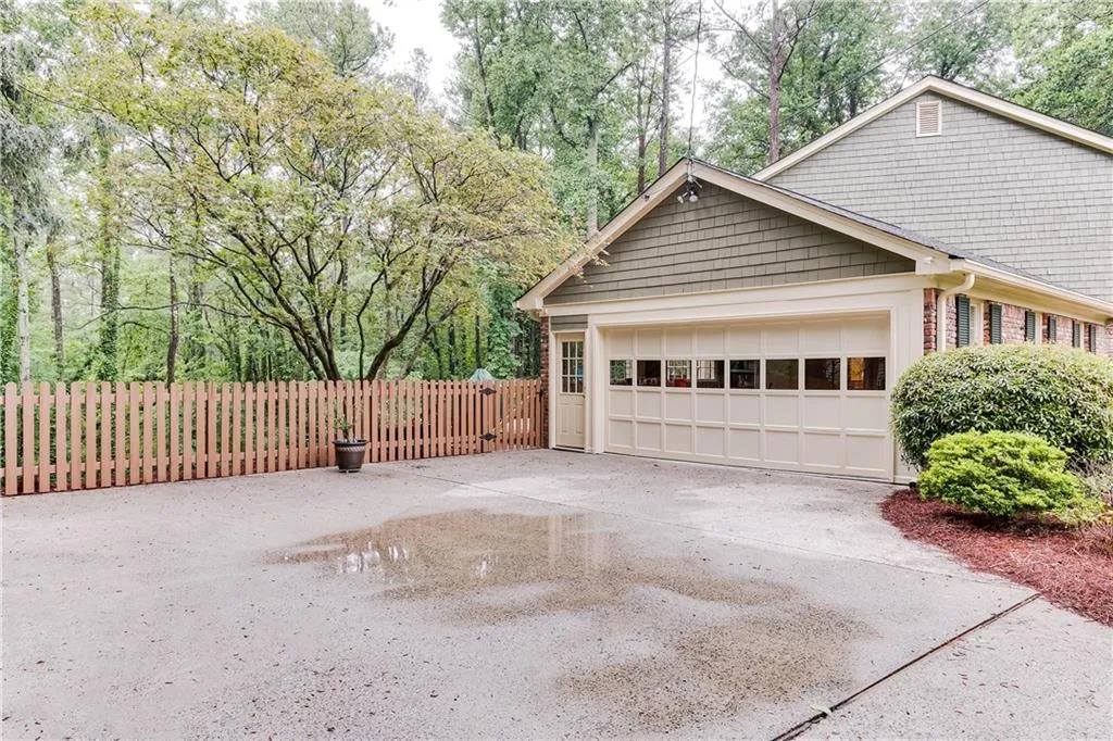 1605 Northridge Road, Sandy Springs, Georgia 30350, 4 Bedrooms Bedrooms, ,2 BathroomsBathrooms,Residential,Sold,1605 Northridge Road,5844764