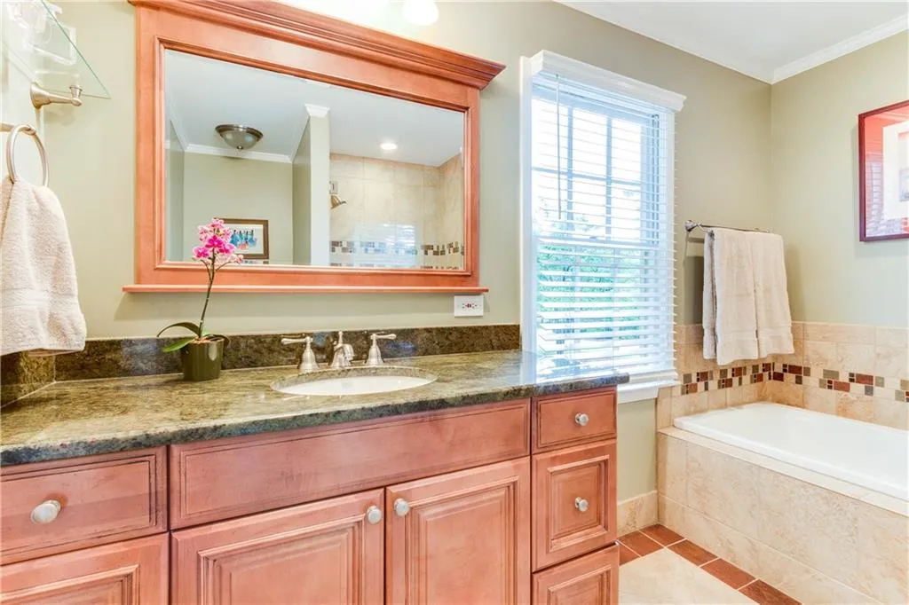 1605 Northridge Road, Sandy Springs, Georgia 30350, 4 Bedrooms Bedrooms, ,2 BathroomsBathrooms,Residential,Sold,1605 Northridge Road,5844764