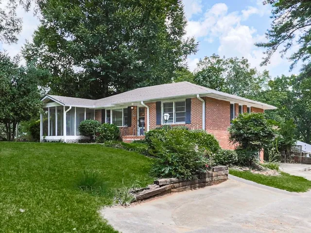 291 Sourwood Drive, Marietta, Georgia 30062