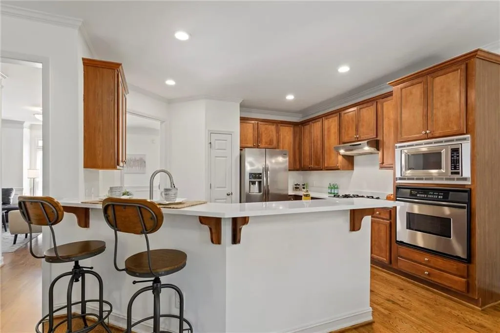 7268 Village Creek Trace, Atlanta, Georgia 30328, 4 Bedrooms Bedrooms, ,3 BathroomsBathrooms,Residential,Sold,7268 Village Creek Trace,6762926