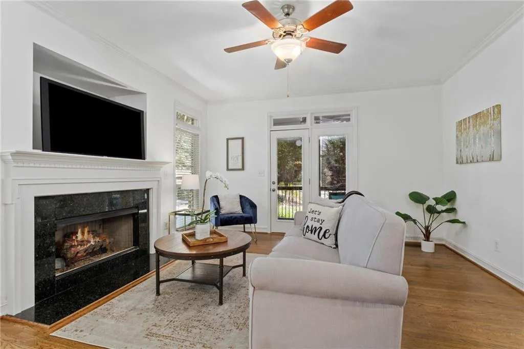 7268 Village Creek Trace, Atlanta, Georgia 30328, 4 Bedrooms Bedrooms, ,3 BathroomsBathrooms,Residential,Sold,7268 Village Creek Trace,6762926