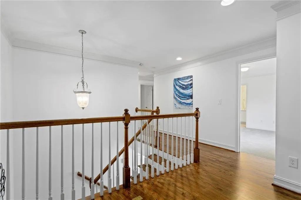 7268 Village Creek Trace, Atlanta, Georgia 30328, 4 Bedrooms Bedrooms, ,3 BathroomsBathrooms,Residential,Sold,7268 Village Creek Trace,6762926