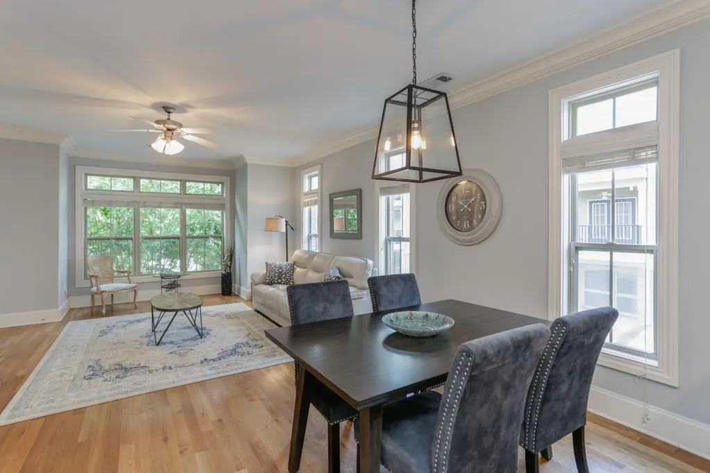 283 Le Gran Bend, Sandy Springs, Georgia 30328, 2 Bedrooms Bedrooms, ,2 BathroomsBathrooms,Residential,Sold,283 Le Gran Bend,6559655