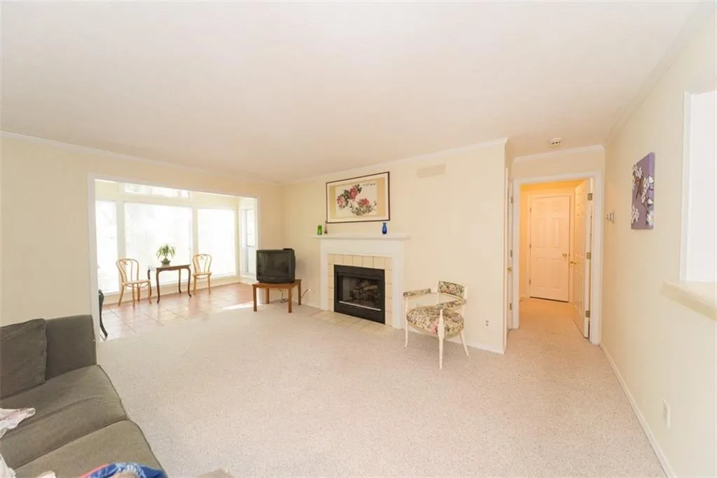 1004 Gettysburg Place, Sandy Springs, Georgia 30350, 2 Bedrooms Bedrooms, ,2 BathroomsBathrooms,Residential,Sold,1004 Gettysburg Place,5765321