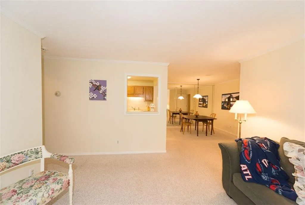 1004 Gettysburg Place, Sandy Springs, Georgia 30350, 2 Bedrooms Bedrooms, ,2 BathroomsBathrooms,Residential,Sold,1004 Gettysburg Place,5765321