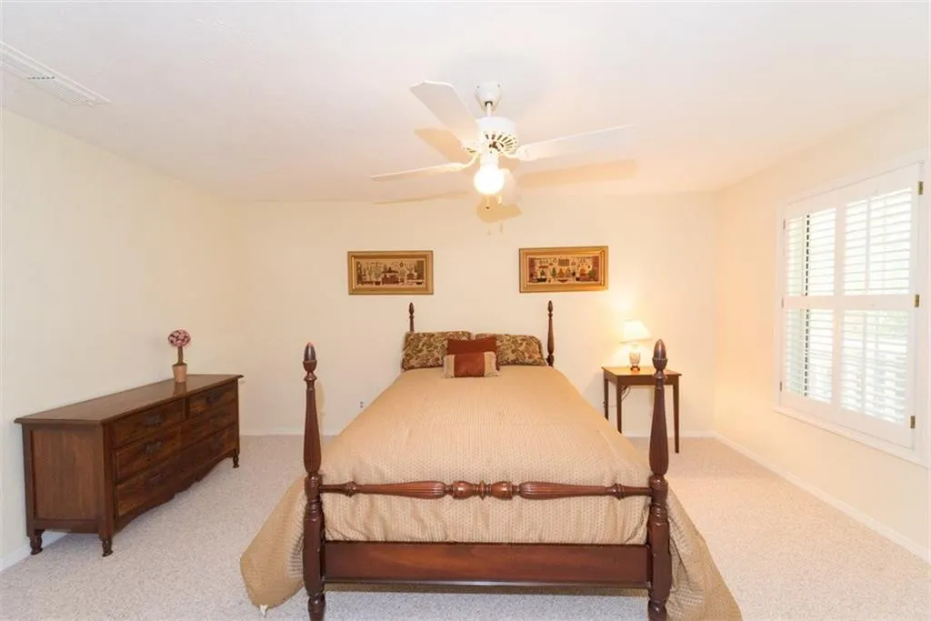 1004 Gettysburg Place, Sandy Springs, Georgia 30350, 2 Bedrooms Bedrooms, ,2 BathroomsBathrooms,Residential,Sold,1004 Gettysburg Place,5765321