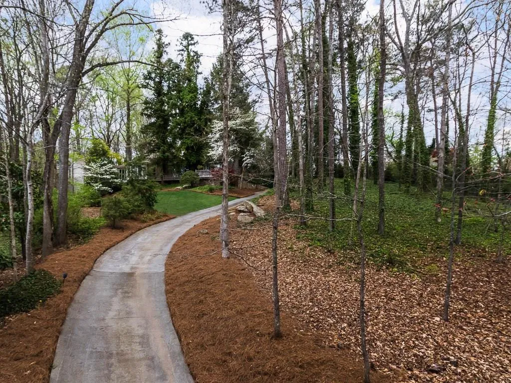 4890 Northside Drive, Atlanta, Georgia 30327, 3 Bedrooms Bedrooms, ,3 BathroomsBathrooms,Residential,Sold,4890 Northside Drive,5992511