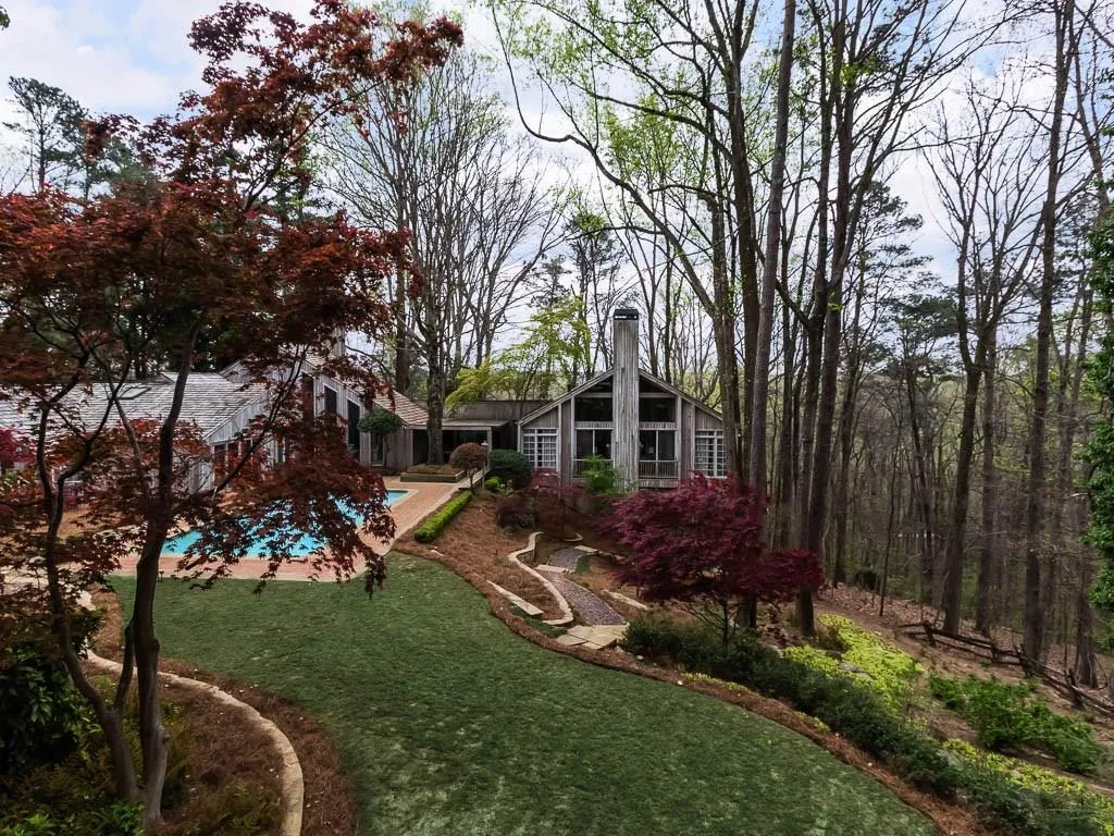 4890 Northside Drive, Atlanta, Georgia 30327, 3 Bedrooms Bedrooms, ,3 BathroomsBathrooms,Residential,Sold,4890 Northside Drive,5992511