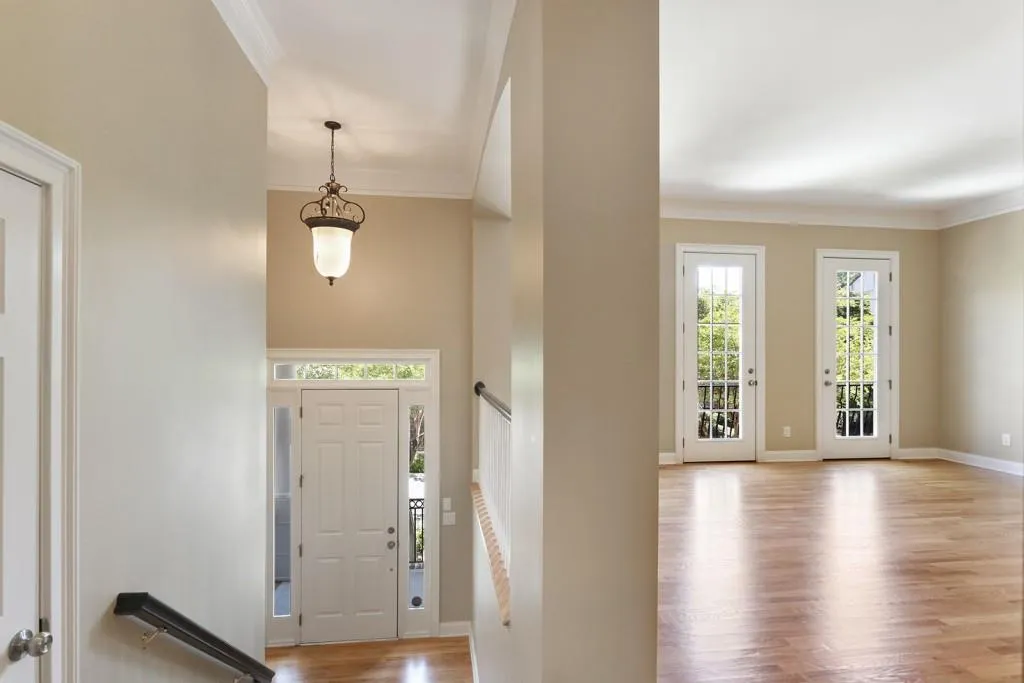 5818 Riverstone Circle Unit 11, Atlanta, Georgia 30339, 4 Bedrooms Bedrooms, ,3 BathroomsBathrooms,Residential,Sold,5818 Riverstone Circle Unit 11,5840040