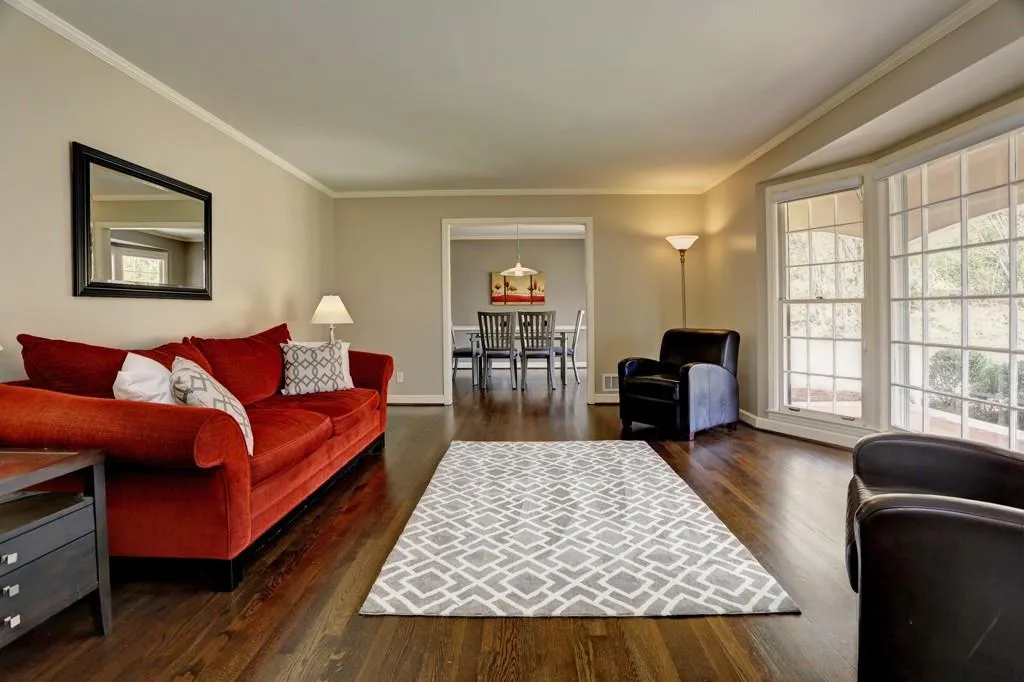4770 Huntley Drive, Atlanta, Georgia 30342, 4 Bedrooms Bedrooms, ,3 BathroomsBathrooms,Residential,Sold,4770 Huntley Drive,5818442